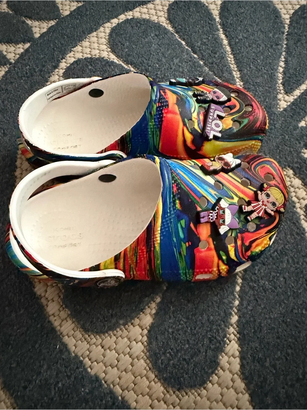 CROCS vibrant swirl